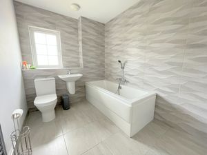 Winterbourne Gardens- click for photo gallery